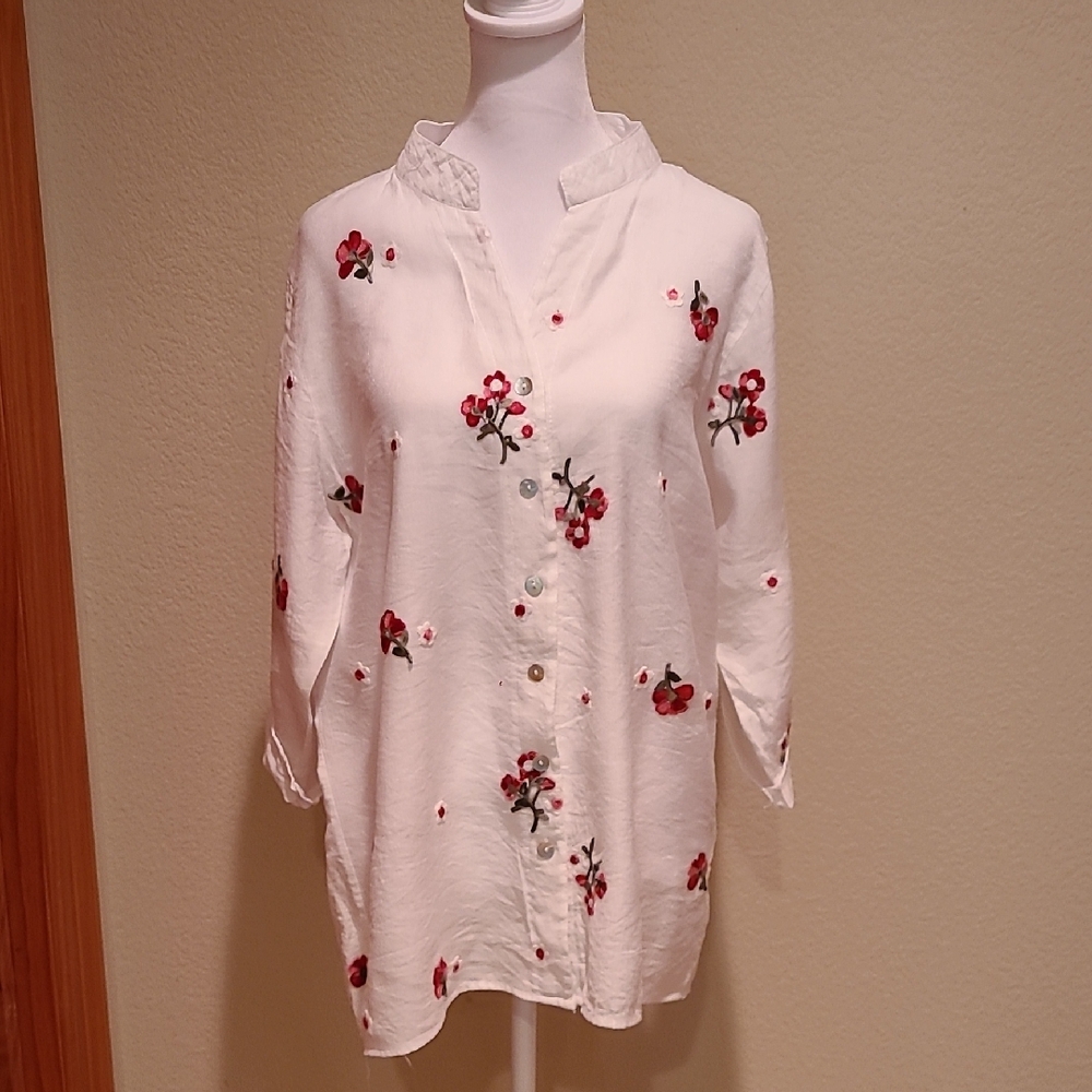 Kindred Floral Embroidered White Tunic Top Size XL